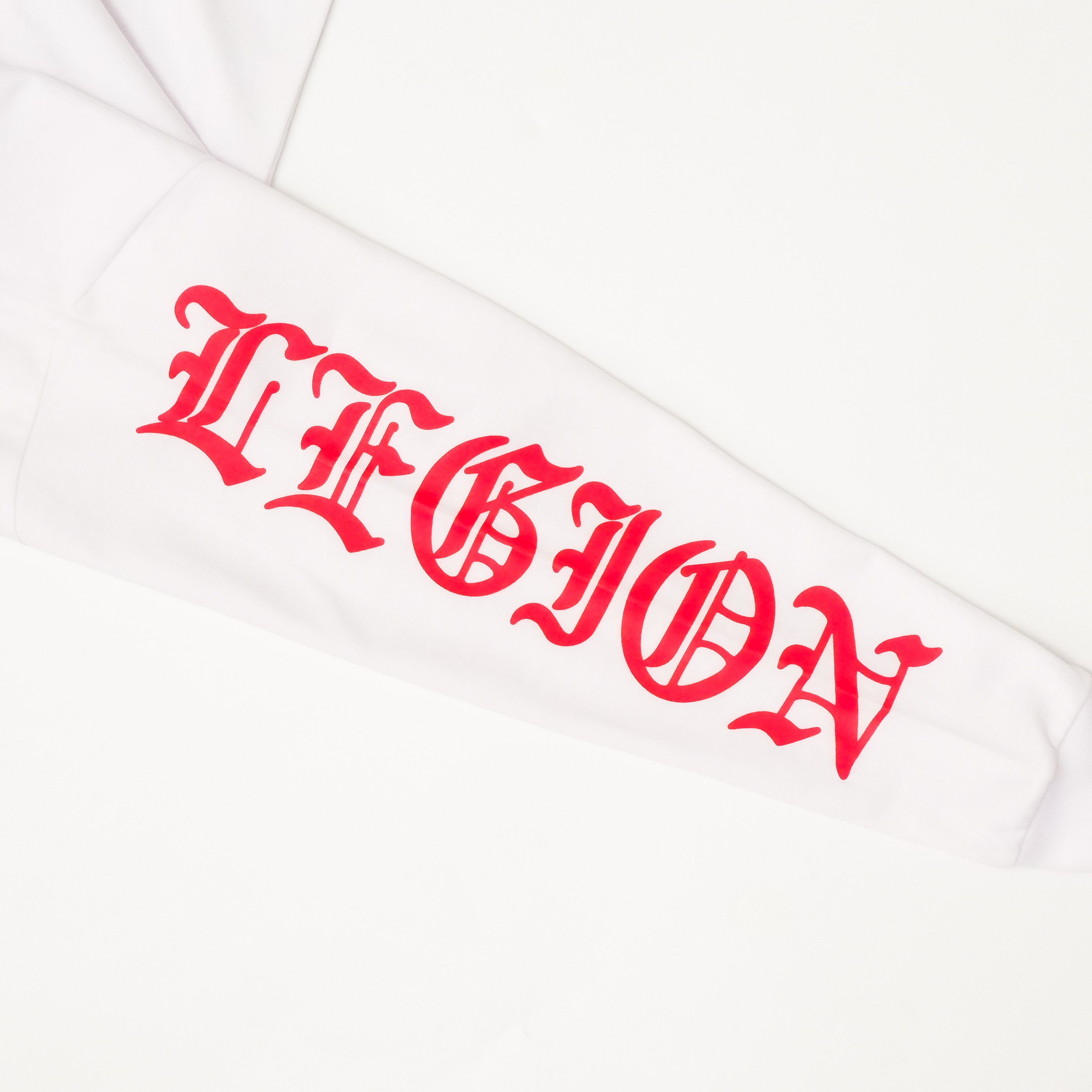 OG LOGO BLACKLETTER WHITE LONGSLEEVES