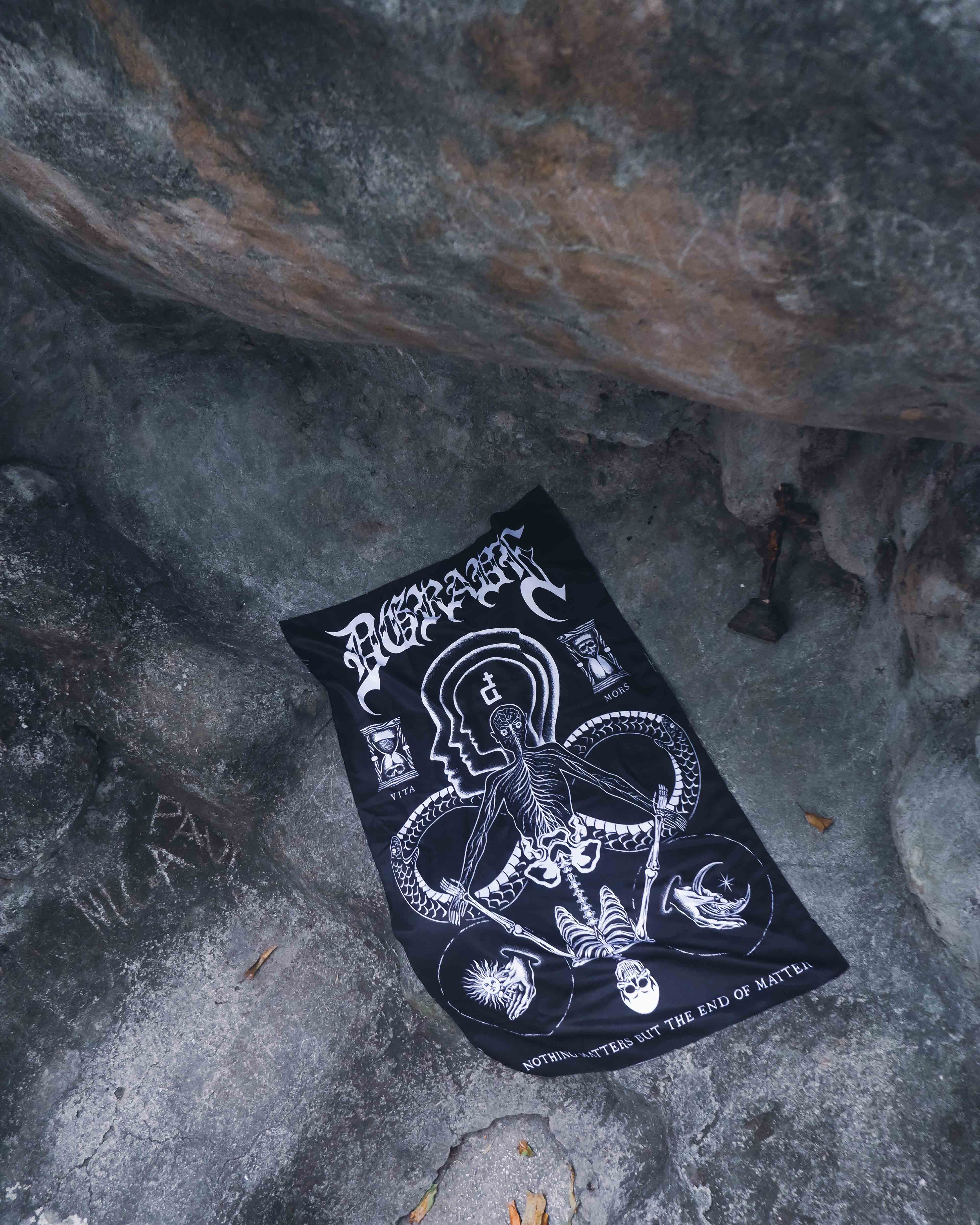 MORS VITA TAPESTRY
