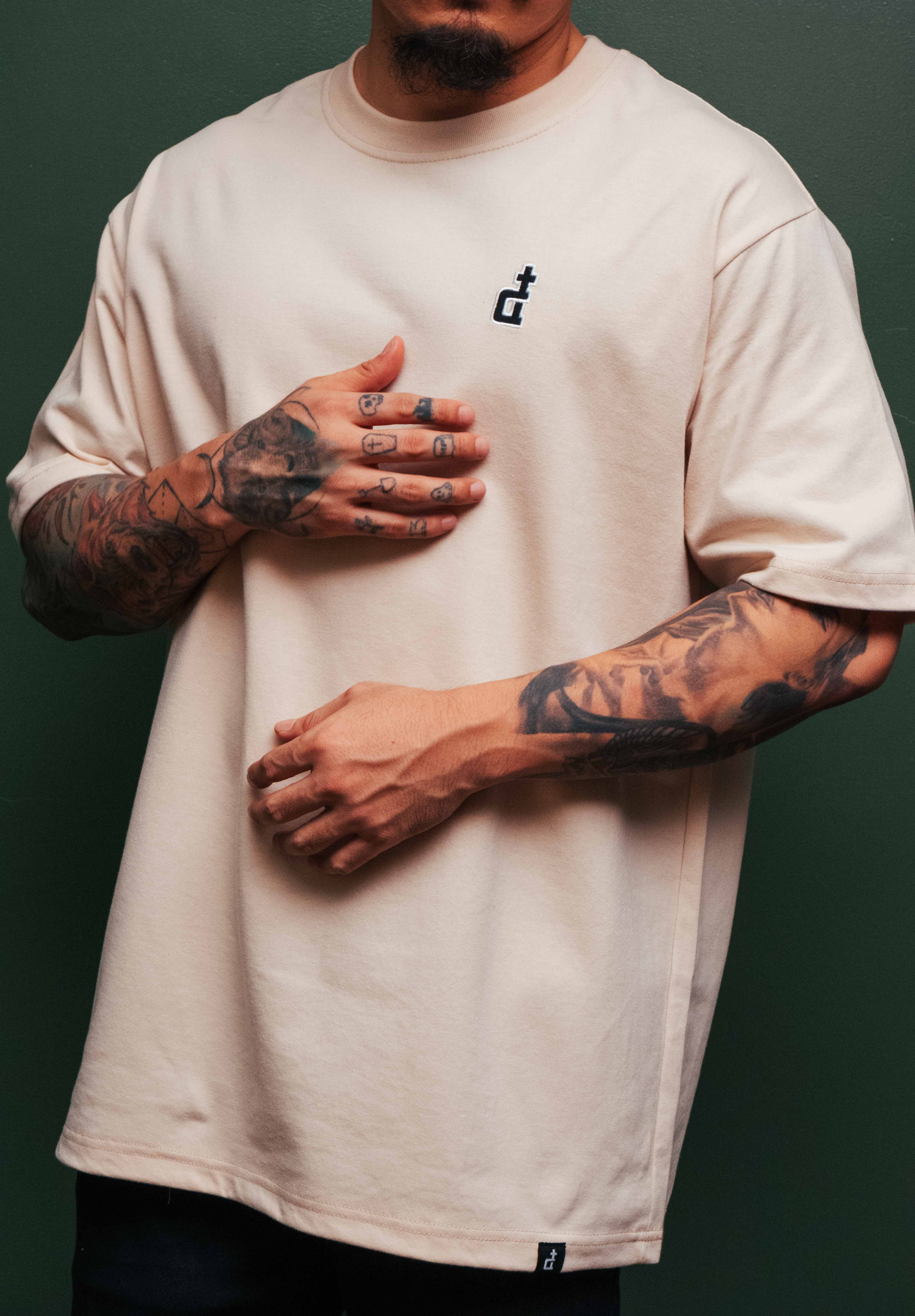 OG LOGO TEE OAT