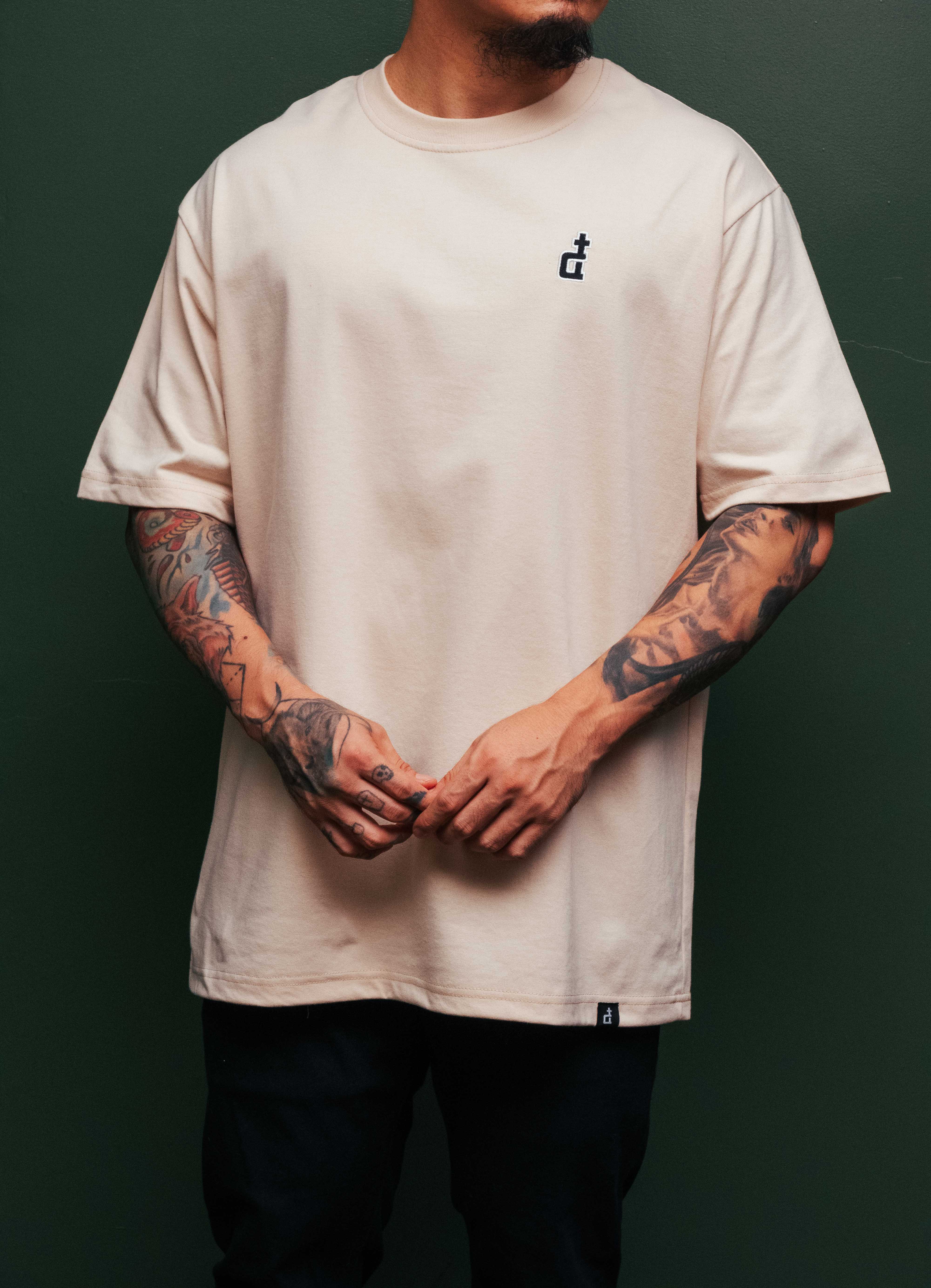 OG LOGO TEE OAT