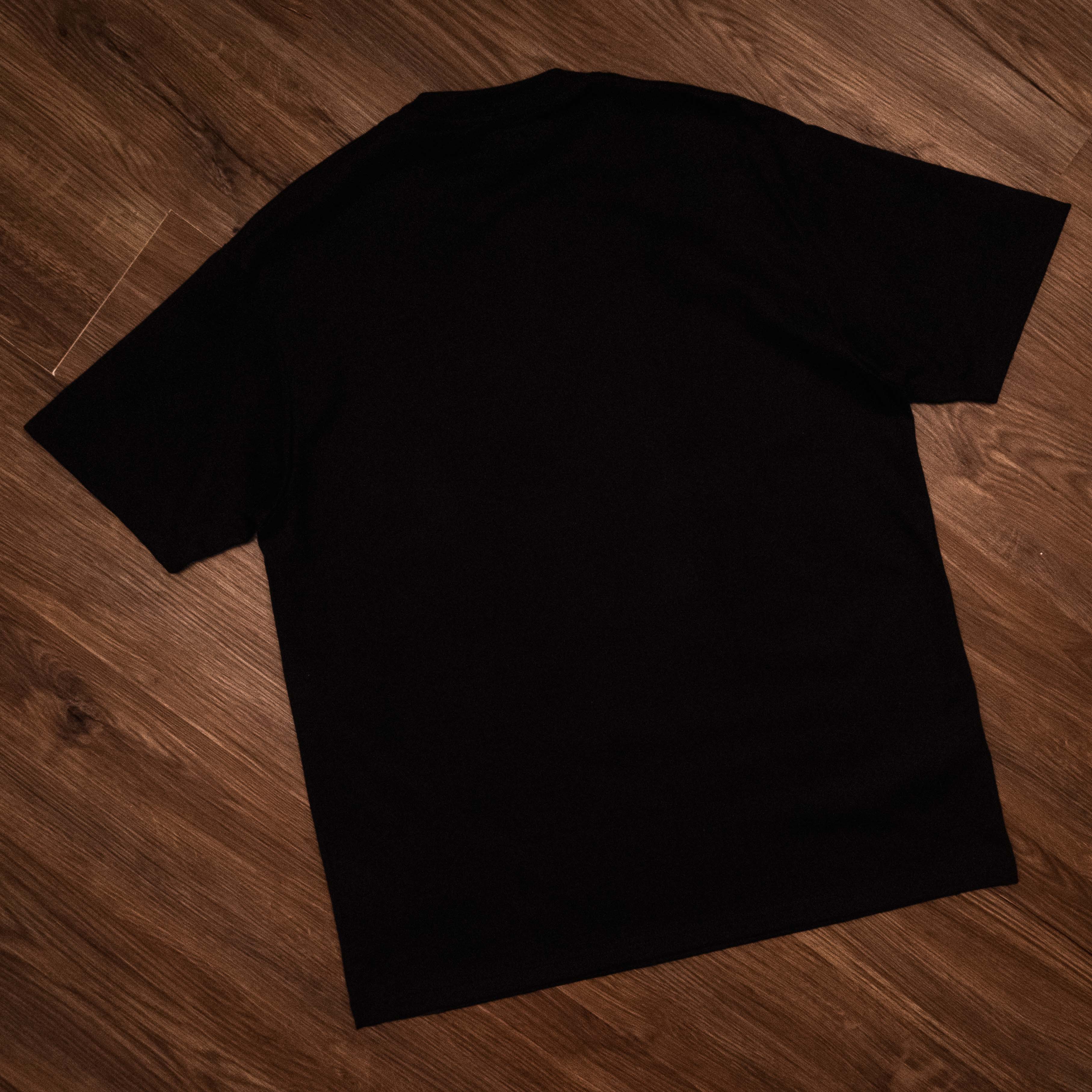 PLAIN BLACK TEE