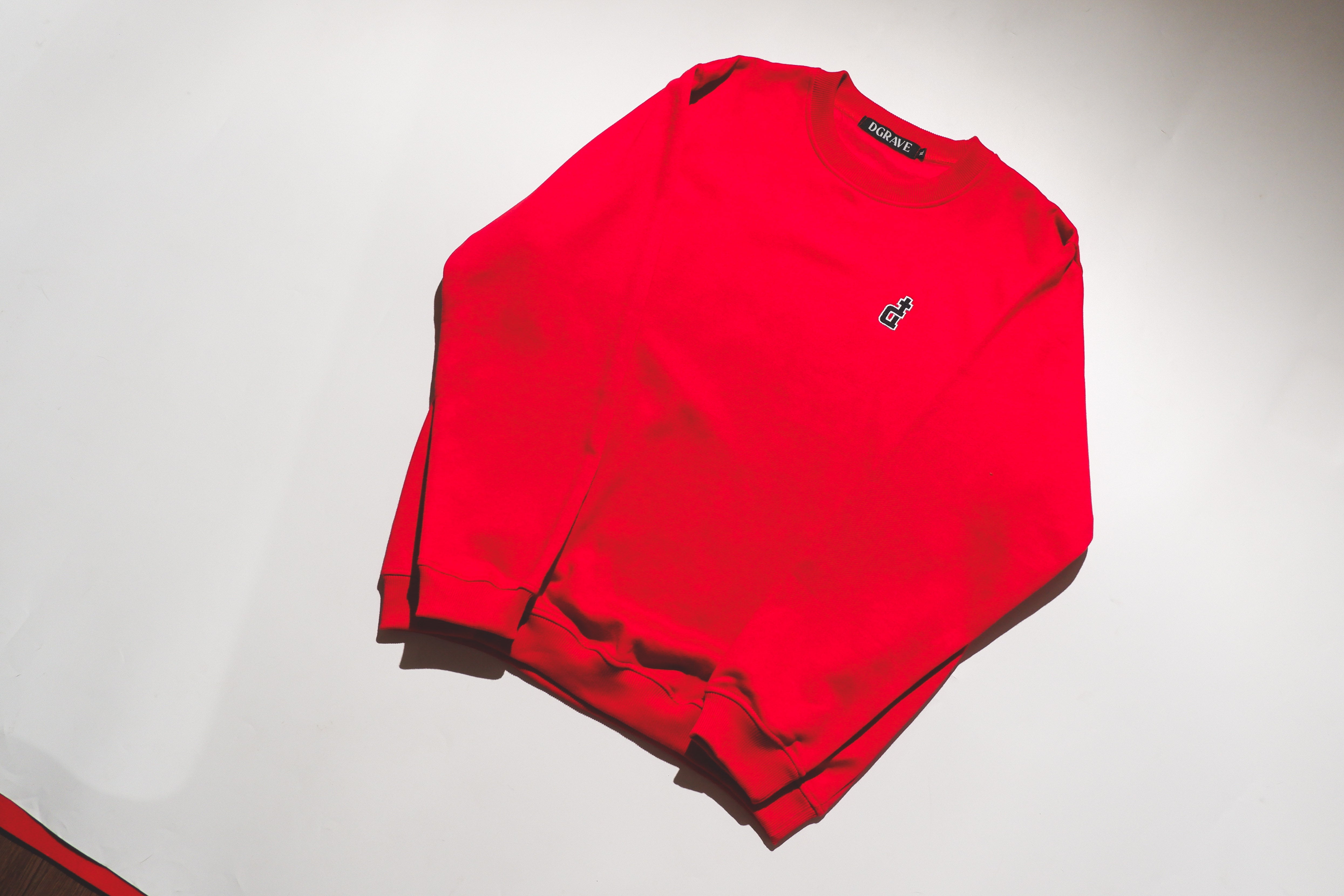 OG LOGO RED CREWNECK