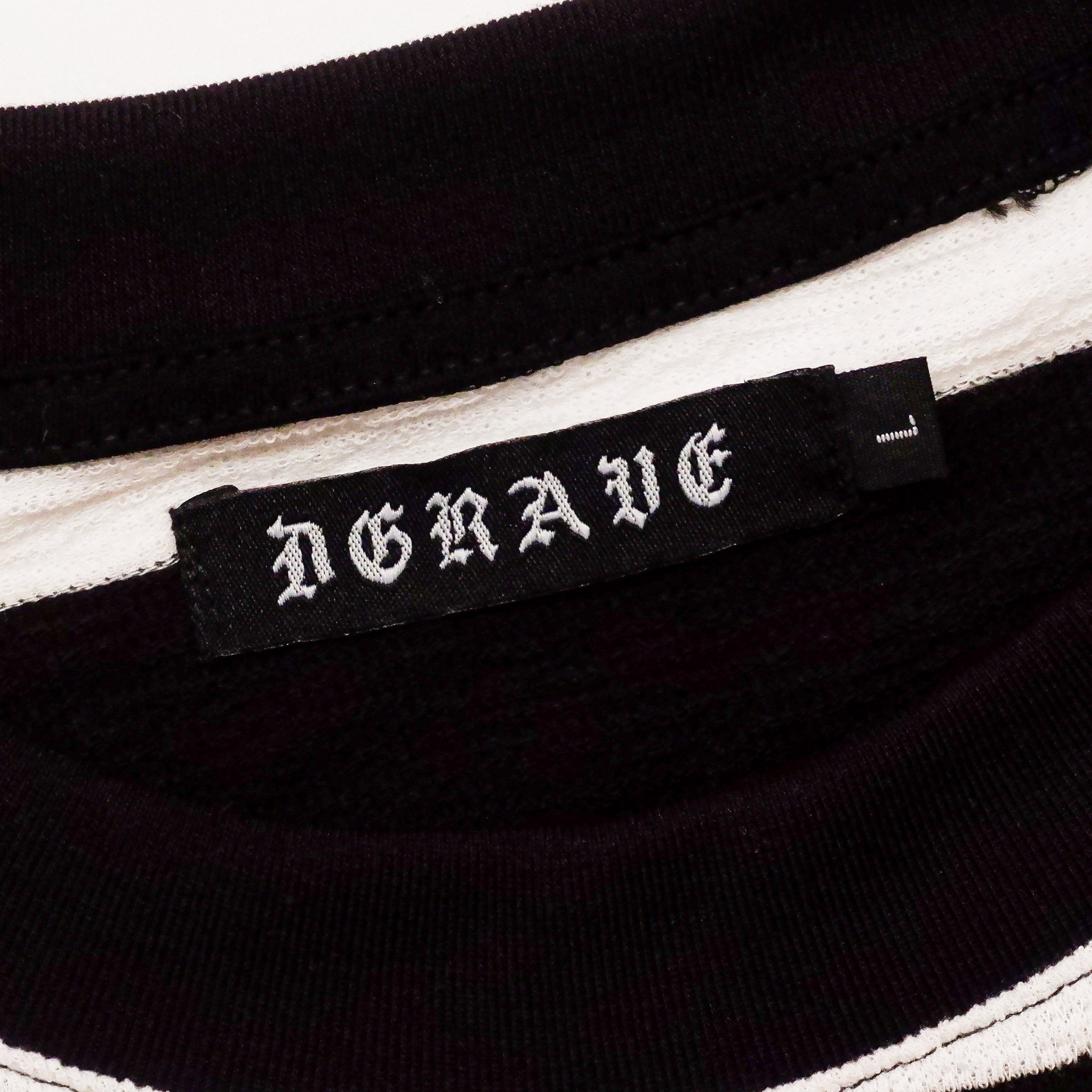 OG LOGO LACE KNIT FABRIC BLACK & WHITE STRIPES 33