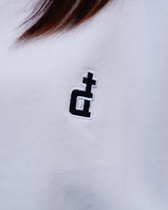 OG LOGO WHITE CREWNECK